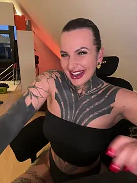 InkedBiitch online show from March 29, 2026, 6:20 pm