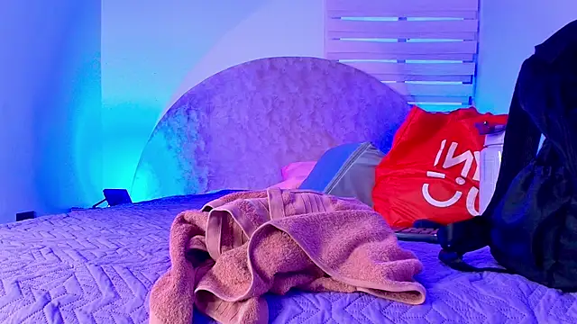 Snapshot of _ebony-queen_ chatting on November 26, 2025, 12:05 pm ebony-queen online show from November 26, 2025, 12:05 pm