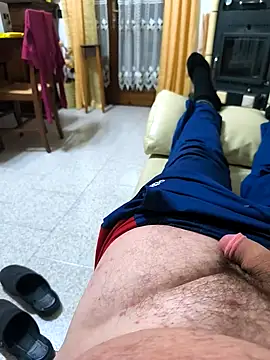 Snapshot of manuel9428 chatting on October 7, 2025, 9:38 pm manuel9428 online show from October 7, 2025, 9:38 pm