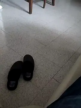 Snapshot of manuel9428 chatting on December 14, 2024, 3:04 pm manuel9428 online show from December 14, 2024, 3:04 pm