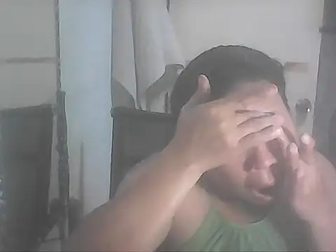 Snapshot of hotwet_mama4uxx chatting on September 24, 2025, 10:33 am hotwet mama4uxx online show from September 24, 2025, 10:33 am