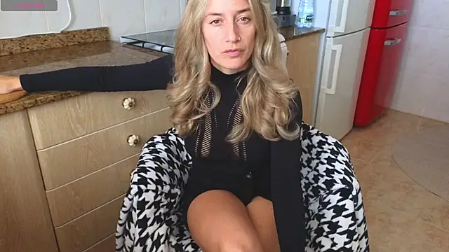 Lunamix online show from January 15, 2026, 12:19 pm