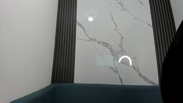 Snapshot of Rianamanson chatting on October 31, 2025, 5:15 am Rianamanson online show from October 31, 2025, 5:15 am