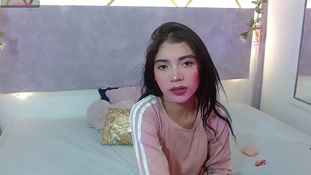 Sweetcristin online show from September 8, 2025, 11:04 pm