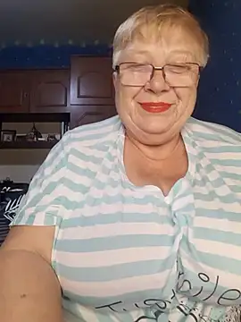 Snapshot of Lena_Gaby chatting on October 25, 2025, 6:52 pm Lena Gaby online show from October 25, 2025, 6:52 pm