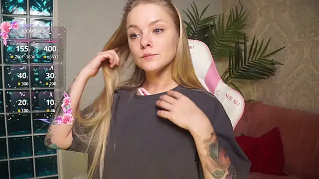 01 lili 01 online show from December 4, 2024, 2:20 pm