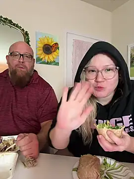 PiggyRose online show from January 10, 2026, 1:12 am