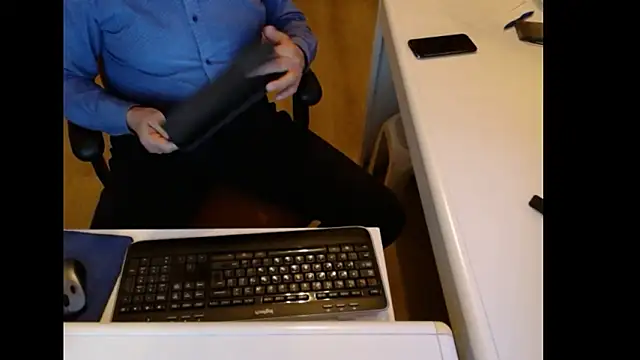 dutchpornking online show from March 4, 2026, 7:10 pm