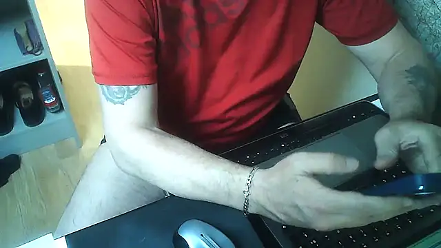 Snapshot of DUDURA@xh chatting on March 18, 2026, 3:03 pm DUDURAxh online show from March 18, 2026, 3:03 pm