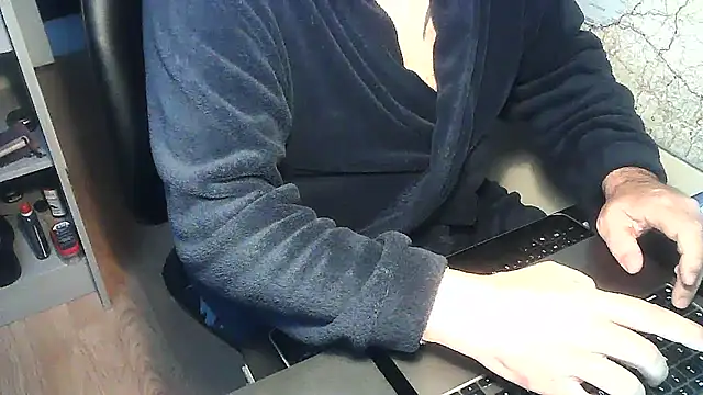 DUDURAxh online show from December 2, 2024, 3:31 pm