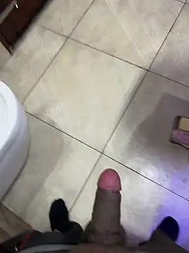 luciferdxm5 online show from March 1, 2025, 9:29 am