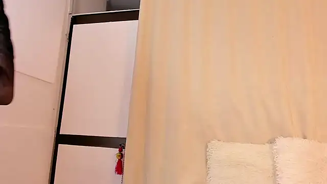 miss alhy online show from September 22, 2025, 12:55 pm