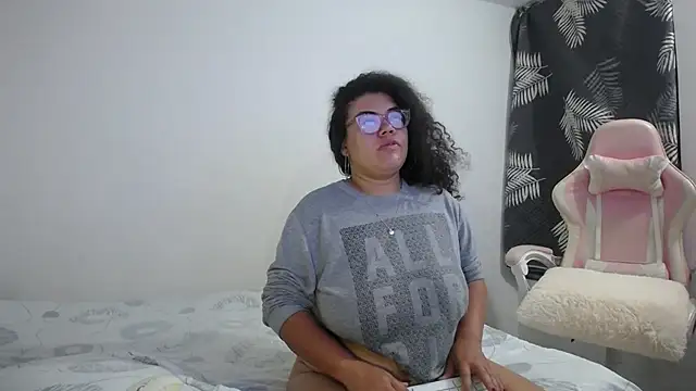 Snapshot of mabigomez00 chatting on September 26, 2025, 9:27 am mabigomez00 online show from September 26, 2025, 9:27 am