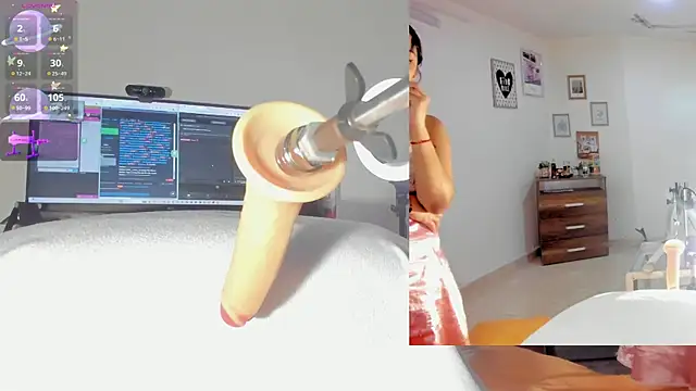 Snapshot of sofi_velez chatting on October 22, 2025, 5:23 pm sofi velez online show from October 22, 2025, 5:23 pm