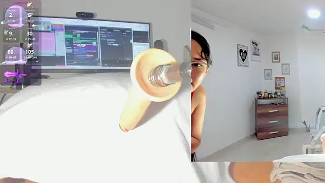 Snapshot of sofi_velez chatting on October 30, 2025, 5:21 pm sofi velez online show from October 30, 2025, 5:21 pm