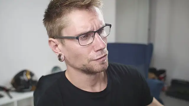 kevin-park online show from September 14, 2025, 12:27 pm