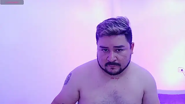 Snapshot of oso_dirty_ chatting on September 19, 2025, 6:12 pm oso dirty  online show from September 19, 2025, 6:12 pm