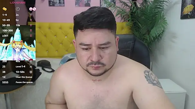 Snapshot of oso_dirty_ chatting on March 13, 2025, 5:28 pm oso dirty  online show from March 13, 2025, 5:28 pm