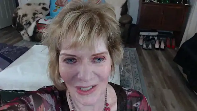 Snapshot of SindeeDix chatting on December 3, 2025, 3:11 pm SindeeDix online show from December 3, 2025, 3:11 pm