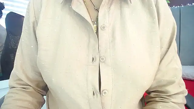 Snapshot of moxa_hot chatting on February 23, 2026, 3:56 pm moxa hot online show from February 23, 2026, 3:56 pm