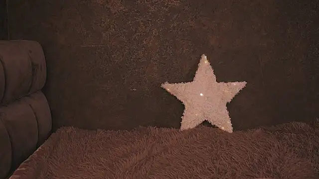 LinoAdaro online show from April 21, 2026, 4:30 am