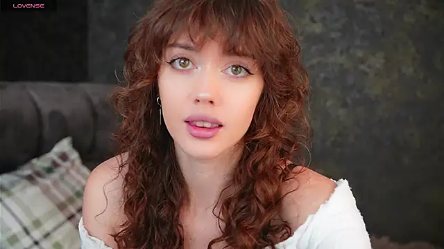 Snapshot of LinoAdaro chatting on October 28, 2025, 4:46 am LinoAdaro online show from October 28, 2025, 4:46 am