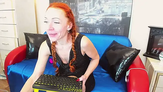 softlysoftlyasbeauty online show from February 12, 2026, 1:55 pm