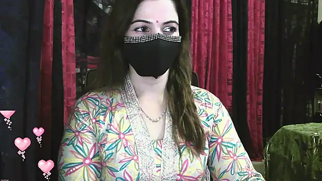 Snapshot of Cute_Sonii chatting on October 12, 2025, 11:55 am Cute Sonii online show from October 12, 2025, 11:55 am