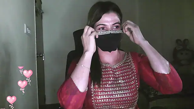 Cute Sonii online show from August 9, 2026, 11:38 am