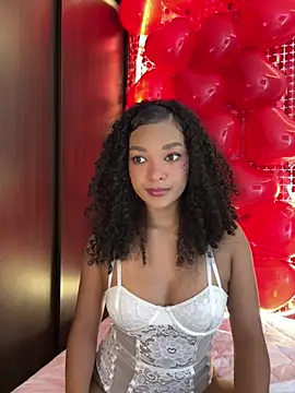 Snapshot of mariam_hill chatting on February 13, 2025, 11:15 pm mariam hill online show from February 13, 2025, 11:15 pm