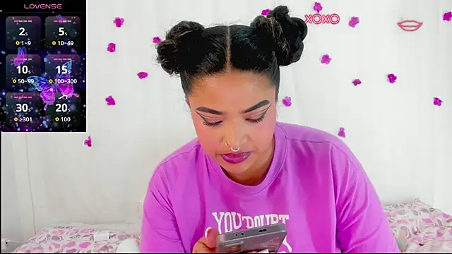 moana taylor online show from November 25, 2025, 9:31 am