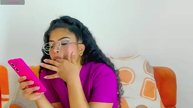 Snapshot of moana_taylor chatting on June 22, 2026, 4:04 pm moana taylor online show from June 22, 2026, 4:04 pm