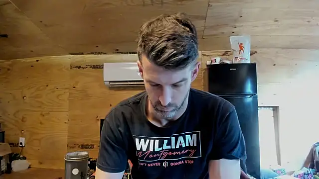 Snapshot of Kenny_Kyle chatting on November 27, 2025, 3:34 pm Kenny Kyle online show from November 27, 2025, 3:34 pm