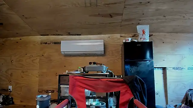 Snapshot of Kenny_Kyle chatting on November 19, 2025, 2:06 pm Kenny Kyle online show from November 19, 2025, 2:06 pm