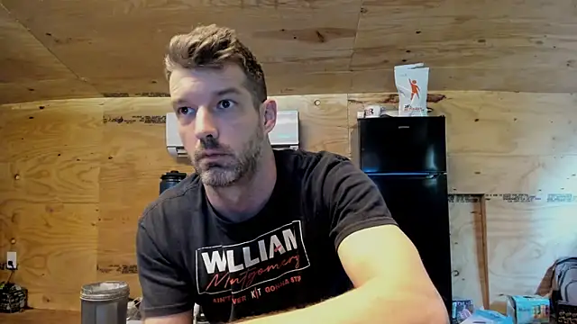 Snapshot of Kenny_Kyle chatting on October 30, 2025, 2:58 pm Kenny Kyle online show from October 30, 2025, 2:58 pm