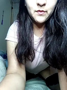 Snapshot of Gatubela212 chatting on November 2, 2025, 10:04 pm Gatubela212 online show from November 2, 2025, 10:04 pm