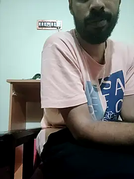 FearingForm online show from September 22, 2025, 7:09 pm