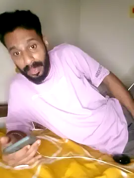 FearingForm online show from October 4, 2025, 8:54 pm