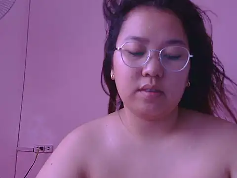 Snapshot of Boobsiemarie chatting on July 8, 2026, 2:13 am Boobsiemarie online show from July 8, 2026, 2:13 am