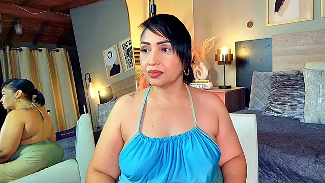 Madissononee online show from June 1, 2026, 12:33 am