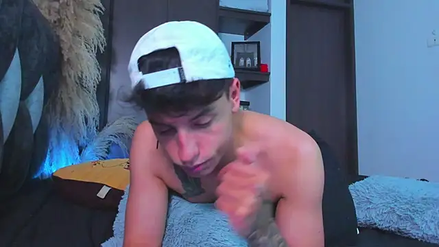 Snapshot of I_Gabriel chatting on January 10, 2025, 12:06 am I Gabriel online show from January 10, 2025, 12:06 am