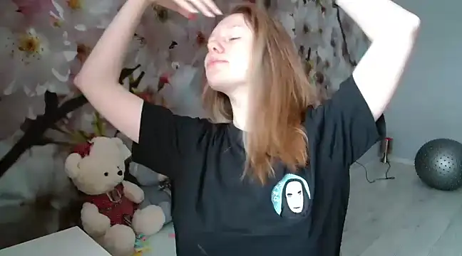 Snapshot of ConnieDaw chatting on January 29, 2025, 5:19 am ConnieDaw online show from January 29, 2025, 5:19 am