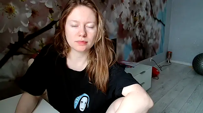 Snapshot of ConnieDaw chatting on January 30, 2025, 5:19 am ConnieDaw online show from January 30, 2025, 5:19 am