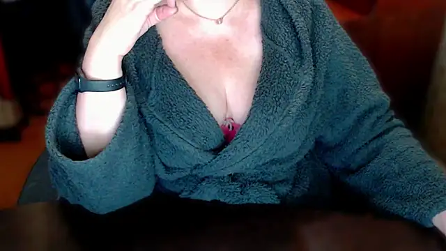 AlisaHot55 online show from February 5, 2026, 4:58 pm