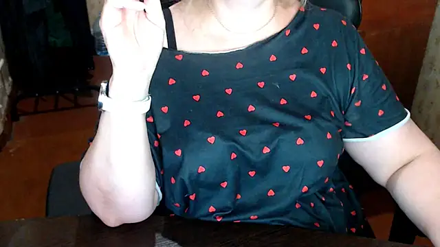 AlisaHot55 online show from July 16, 2026, 10:56 am