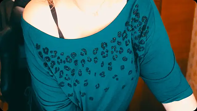 AlisaHot55 online show from December 2, 2025, 11:56 am