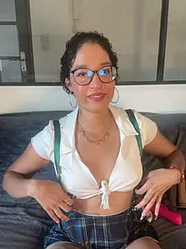 Lauyako online show from June 26, 2026, 3:29 pm