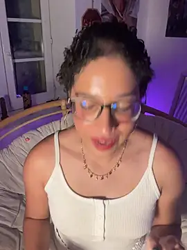 Lauyako online show from June 24, 2026, 8:06 pm