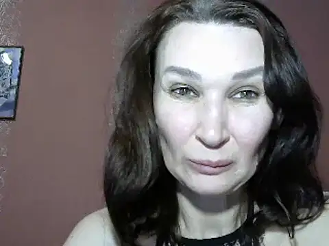 Snapshot of PrettyAndWild chatting on January 6, 2025, 5:27 pm PrettyAndWild online show from January 6, 2025, 5:27 pm