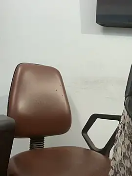 Snapshot of Preet_Kaur_69 chatting on October 31, 2025, 9:28 am Preet Kaur 69 online show from October 31, 2025, 9:28 am